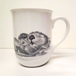 Vintage Otagiri Japan 10 oz. Coffee Mug Cup Sea Otter Mother and Baby
